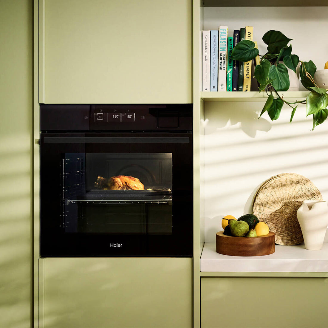 Haier 60cm 600 Series Built-In Pyrolytic Oven with Steam Assist Plus Black HWO60S16TPB5